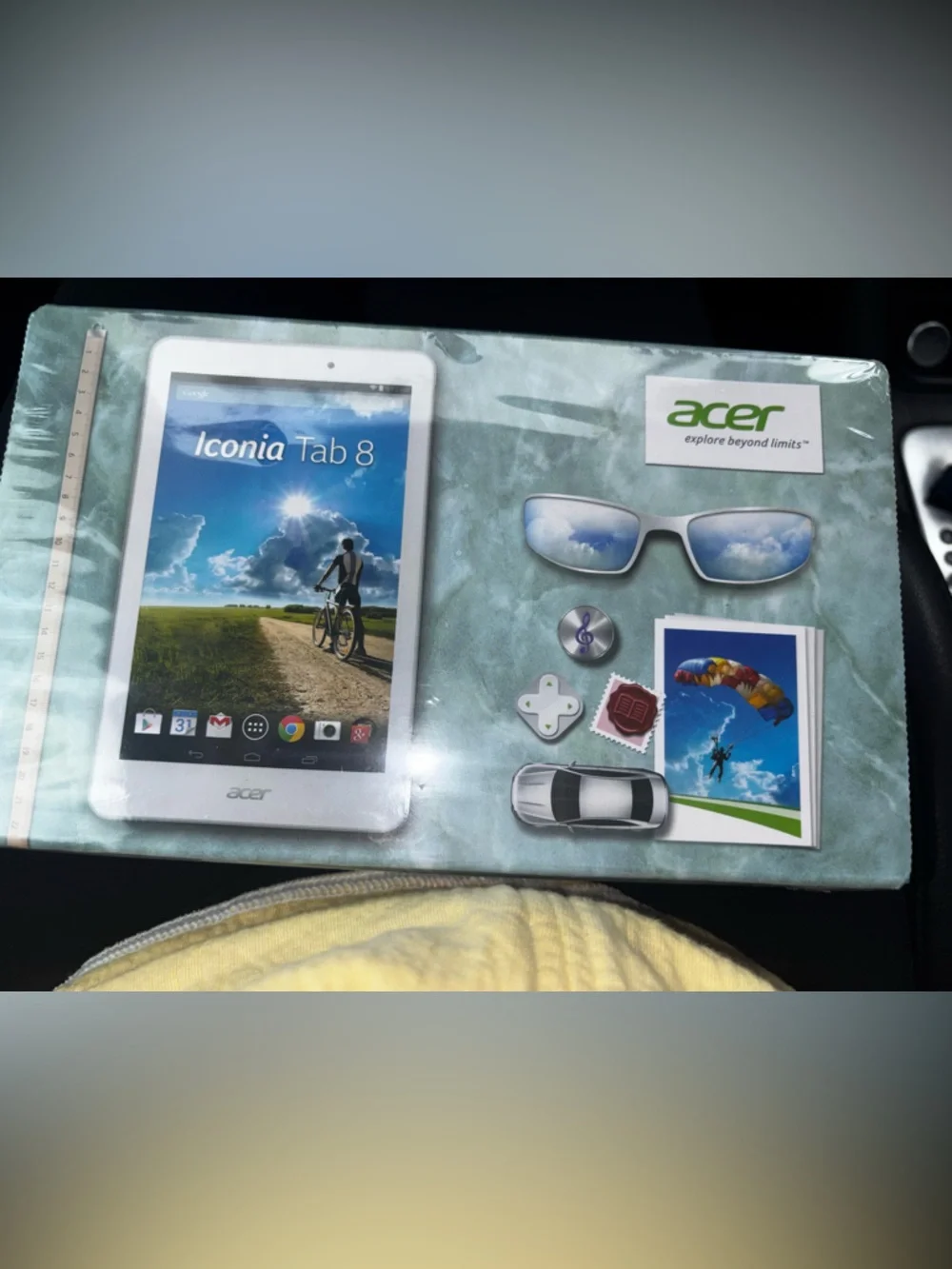 Acer Iconia Tab 8 Tablet - White Front